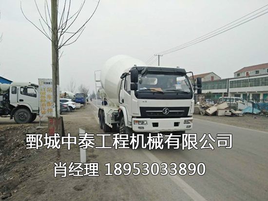 中泰10方攪拌車.png